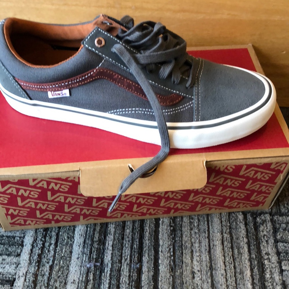 Vans old school pro new in box! Ultra cushion